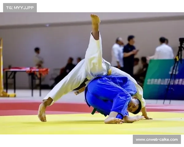 十五运会柔道比赛结束,日本籍教练带队获佳绩